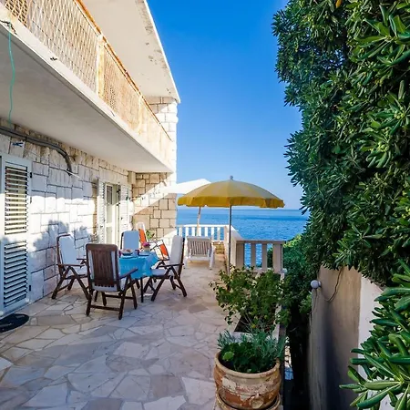 Begovica - Two Bedroom With Terrace And Sea View *